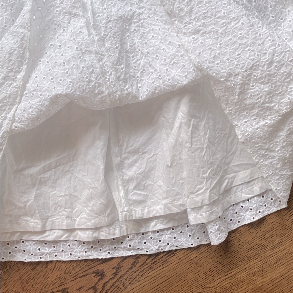 Brooks Brothers eyelet dress, size 10 - Picture 5 of 5
